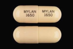 nitrofurantoin560605